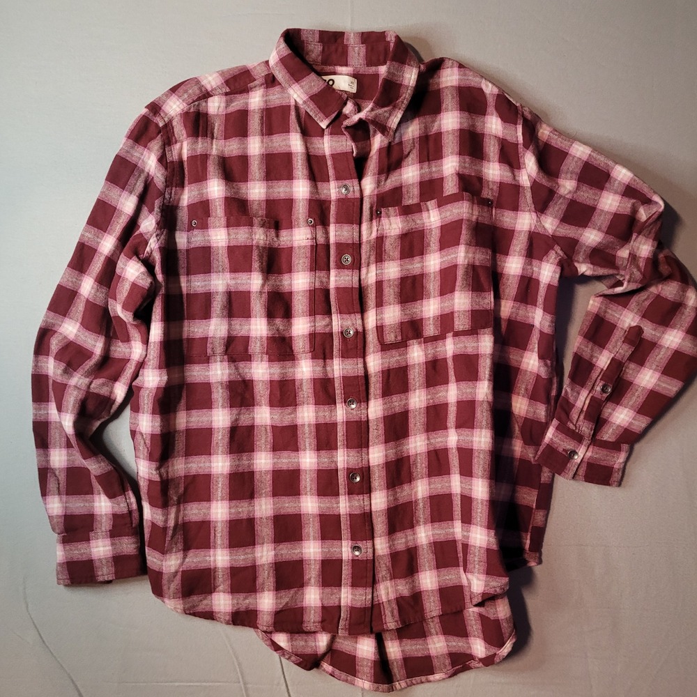 SO Burgundy Pink Plaid Flannel Button Down Shirt Womens XS Long Sleeve Pockets